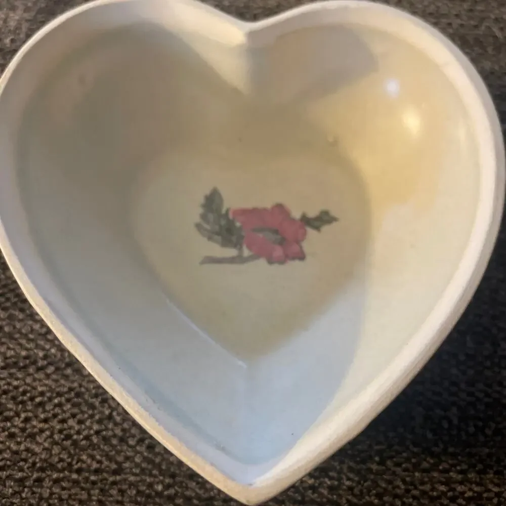 Vintage Counterpoint San Francisco Heart Shaped Trinket Jewelry Box Hand Painted